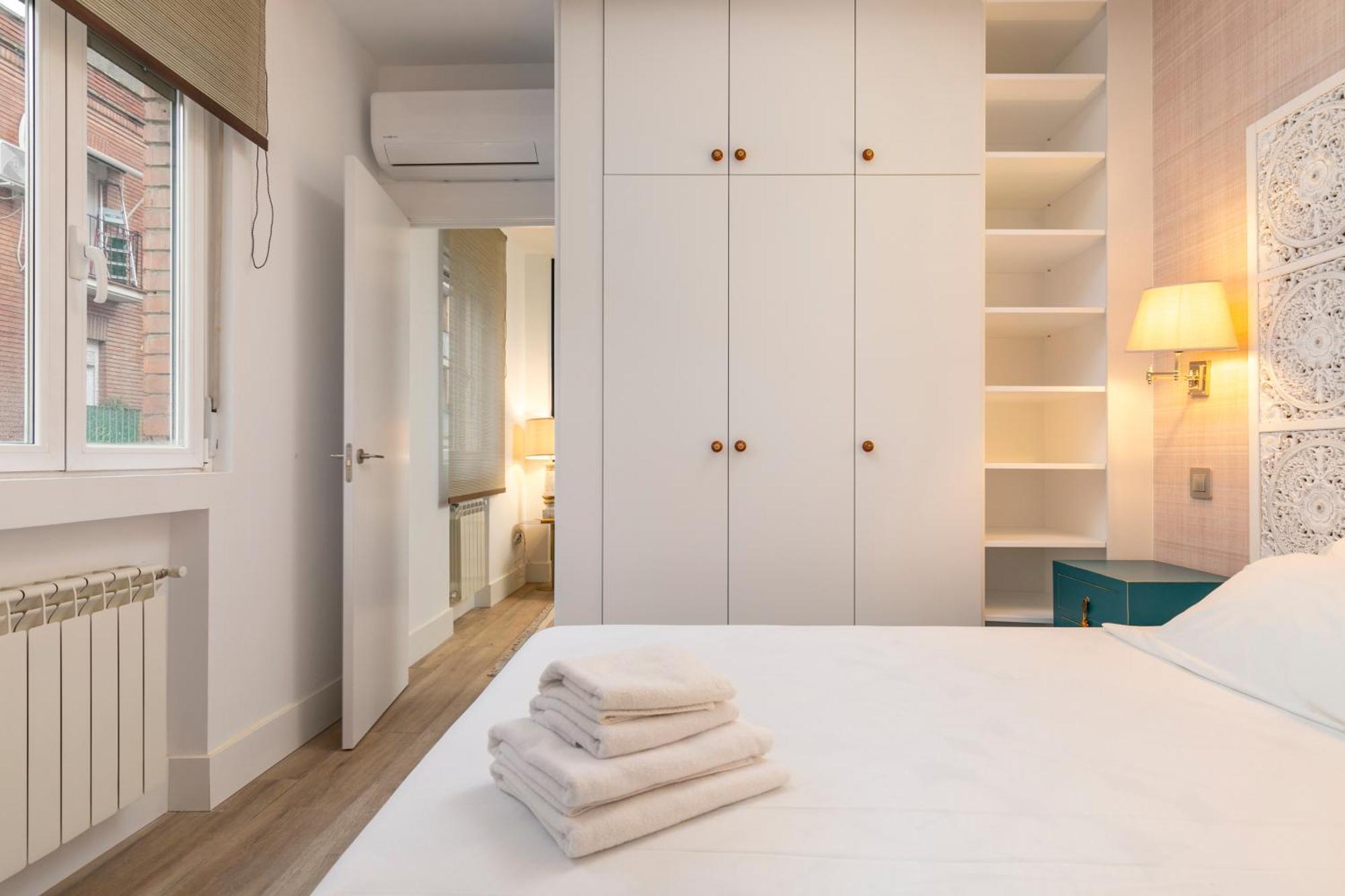 Plaza De Castilla Apartments Madrid Extérieur photo
