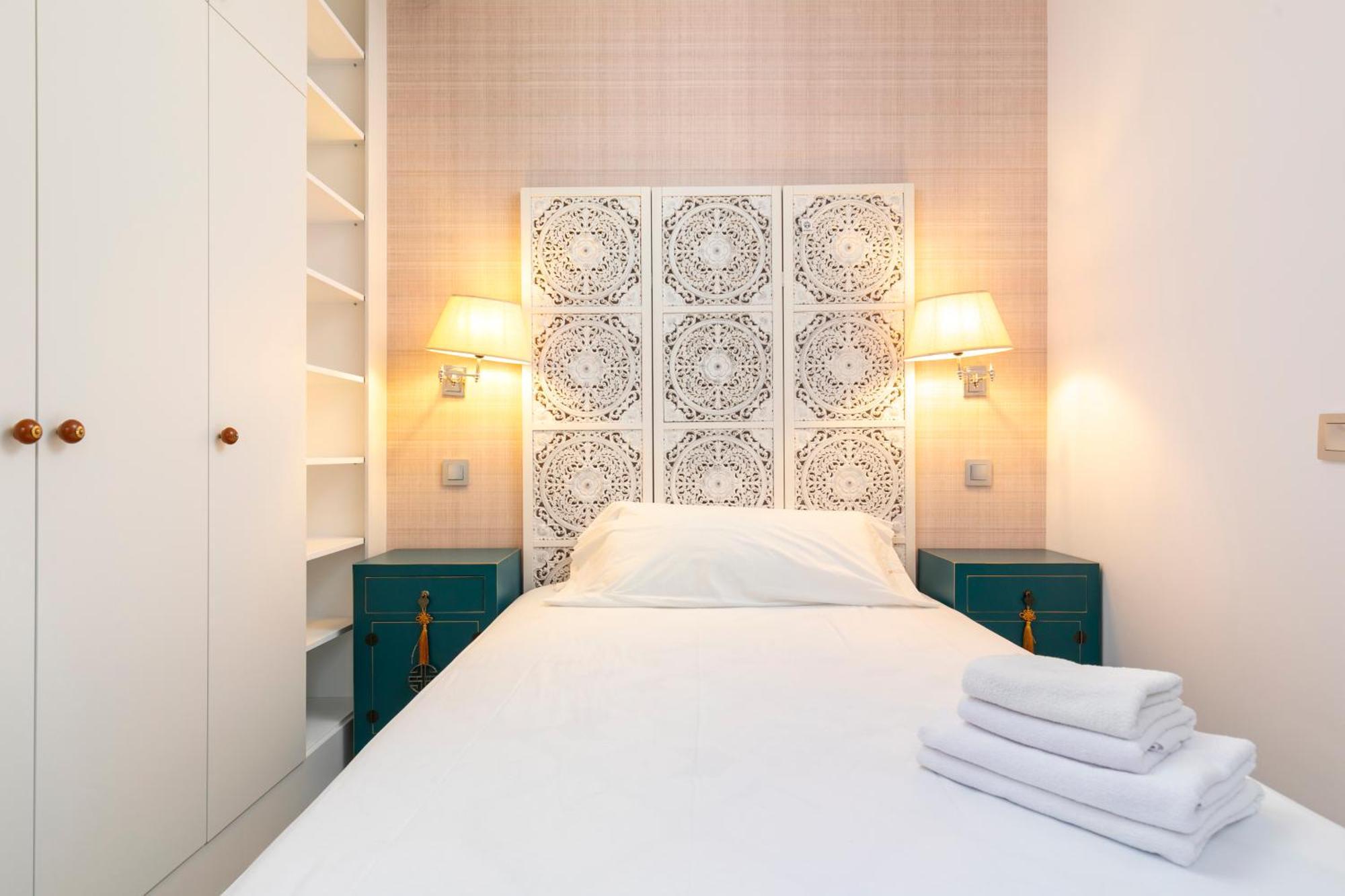 Plaza De Castilla Apartments Madrid Extérieur photo